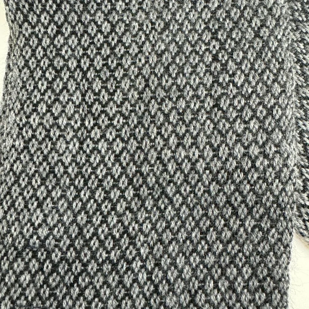 Chalinas Alpaca Scarf Fringe Gray & Black